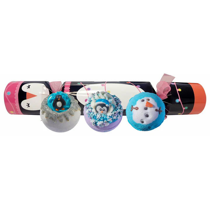 Bomb Cosmetics Festive Penguin Bath Bomb Cracker