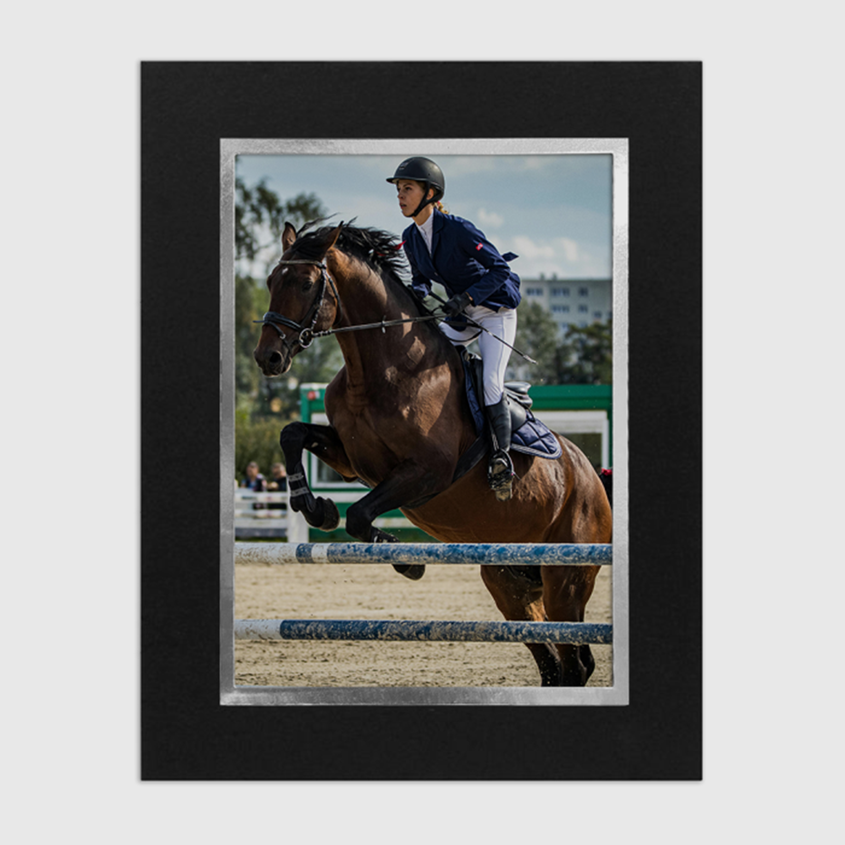 8″x10″ Classic Silver Foil Black Strut Mount